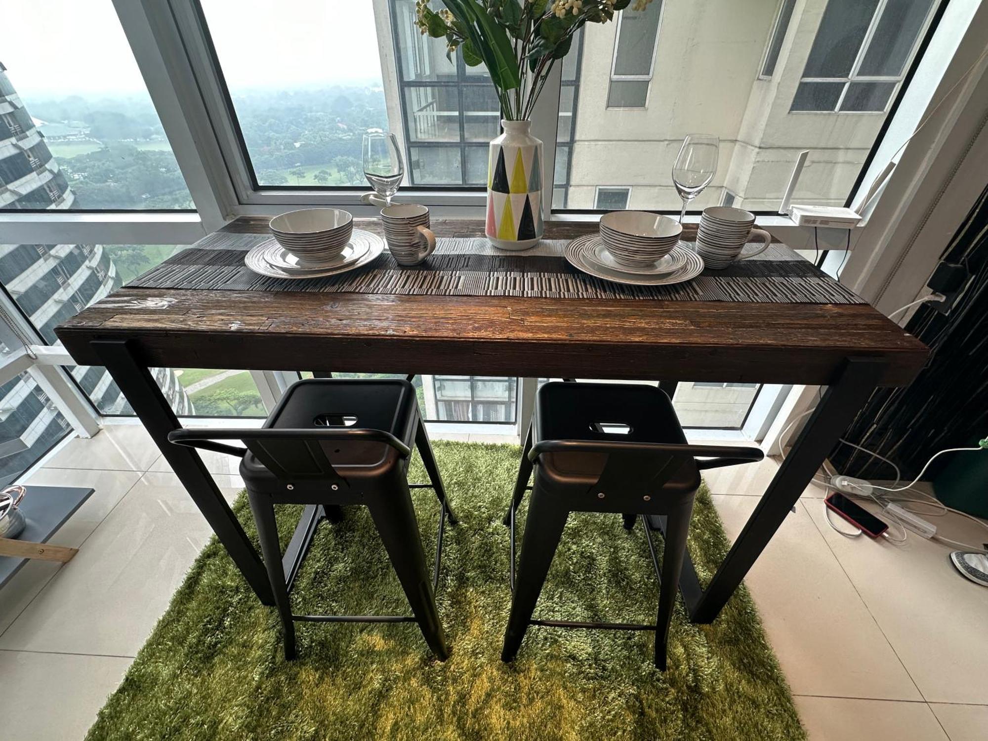 Apartment Modern Chic 2br With Panoramic Golf View In Bgc