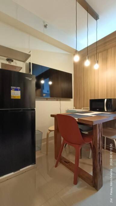 Modern Rustic 1-bed In Moa Complex Manila