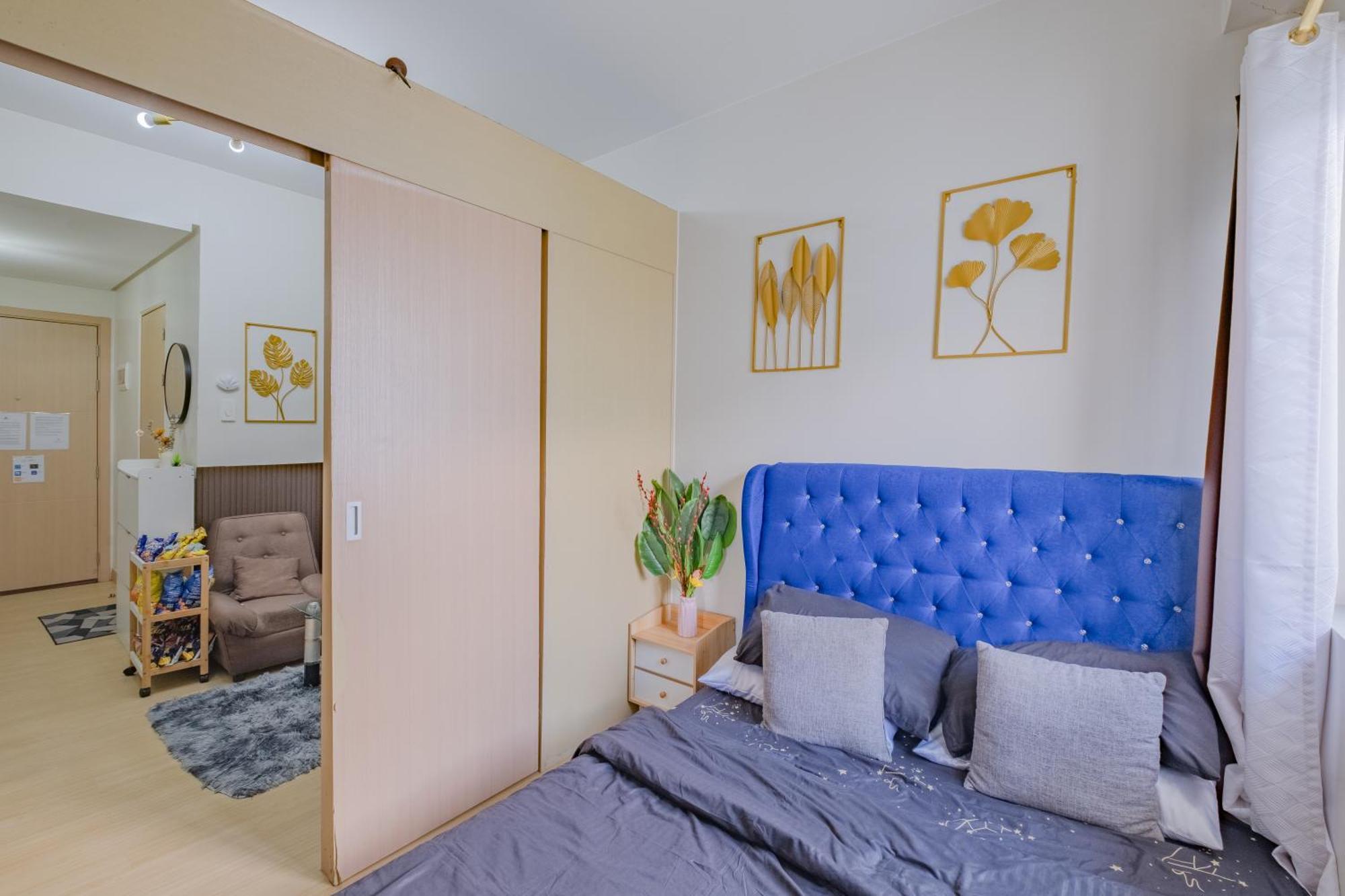 Apartment Cozy Whole Staycation At Trees Residences *