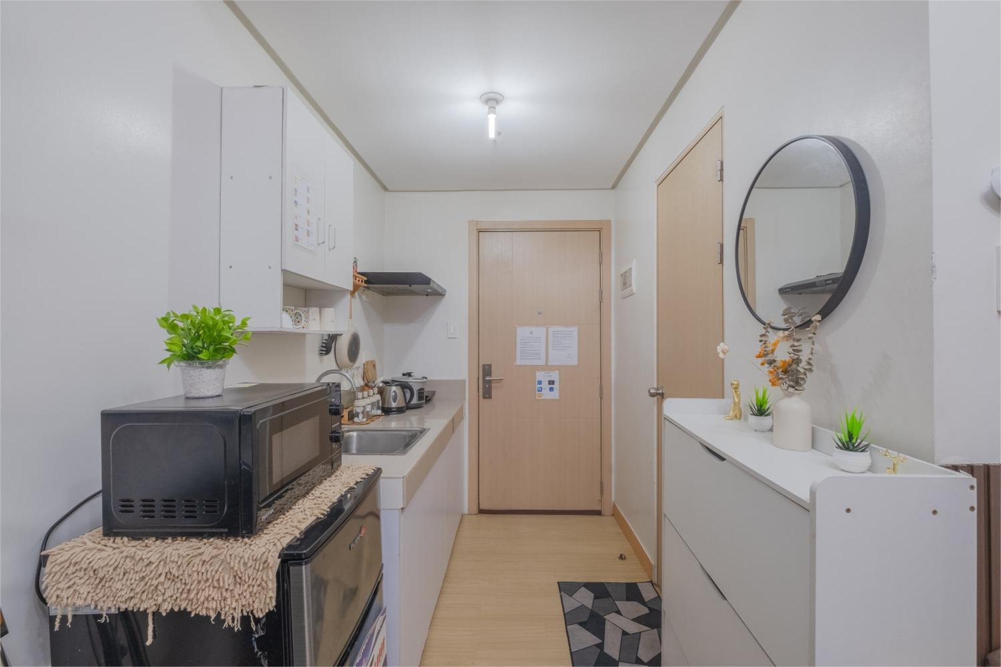 Apartment Cozy Whole Staycation At Trees Residences Manila