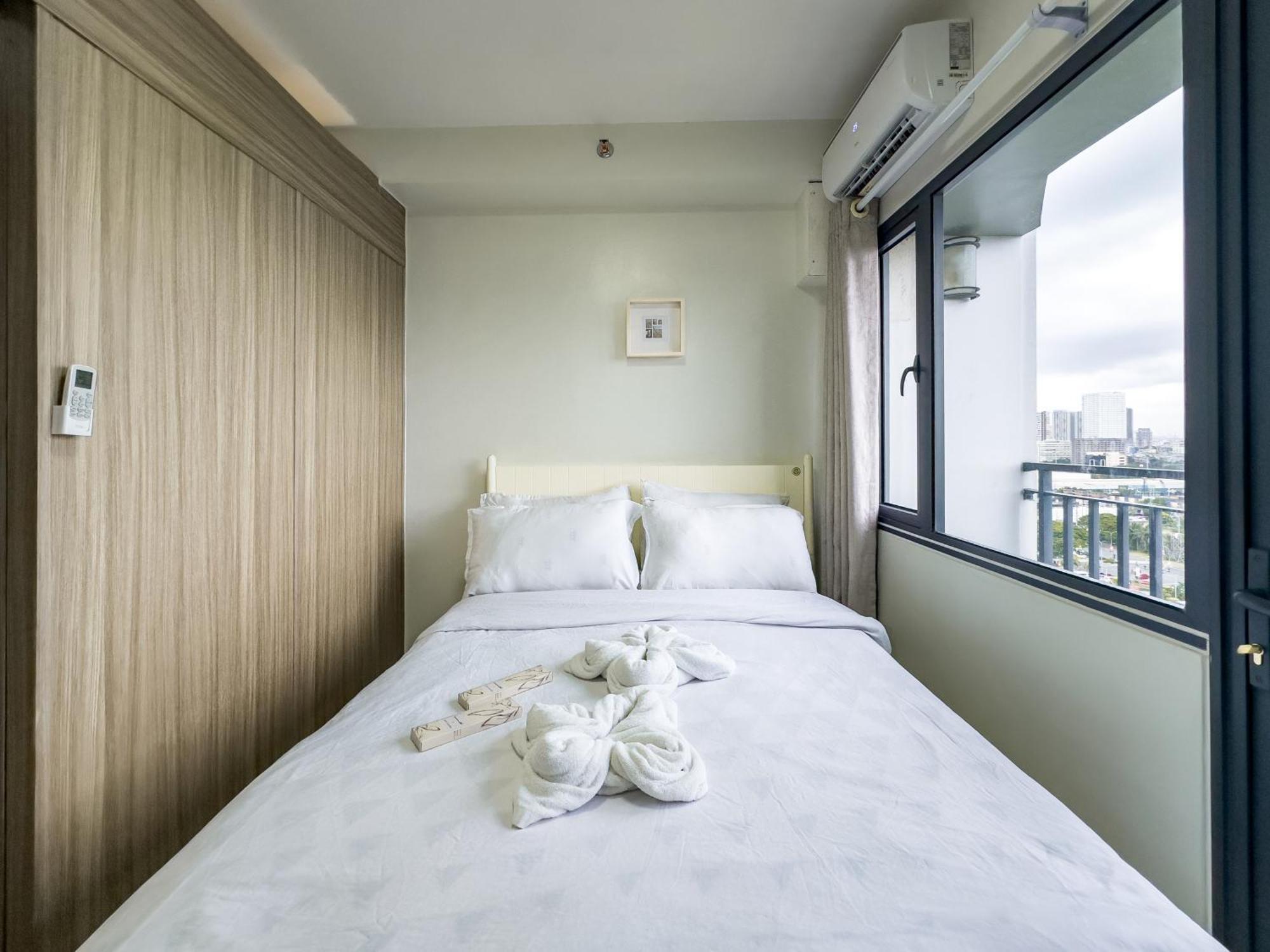 Gemstonebr In Smdc Shore 2 Residences *