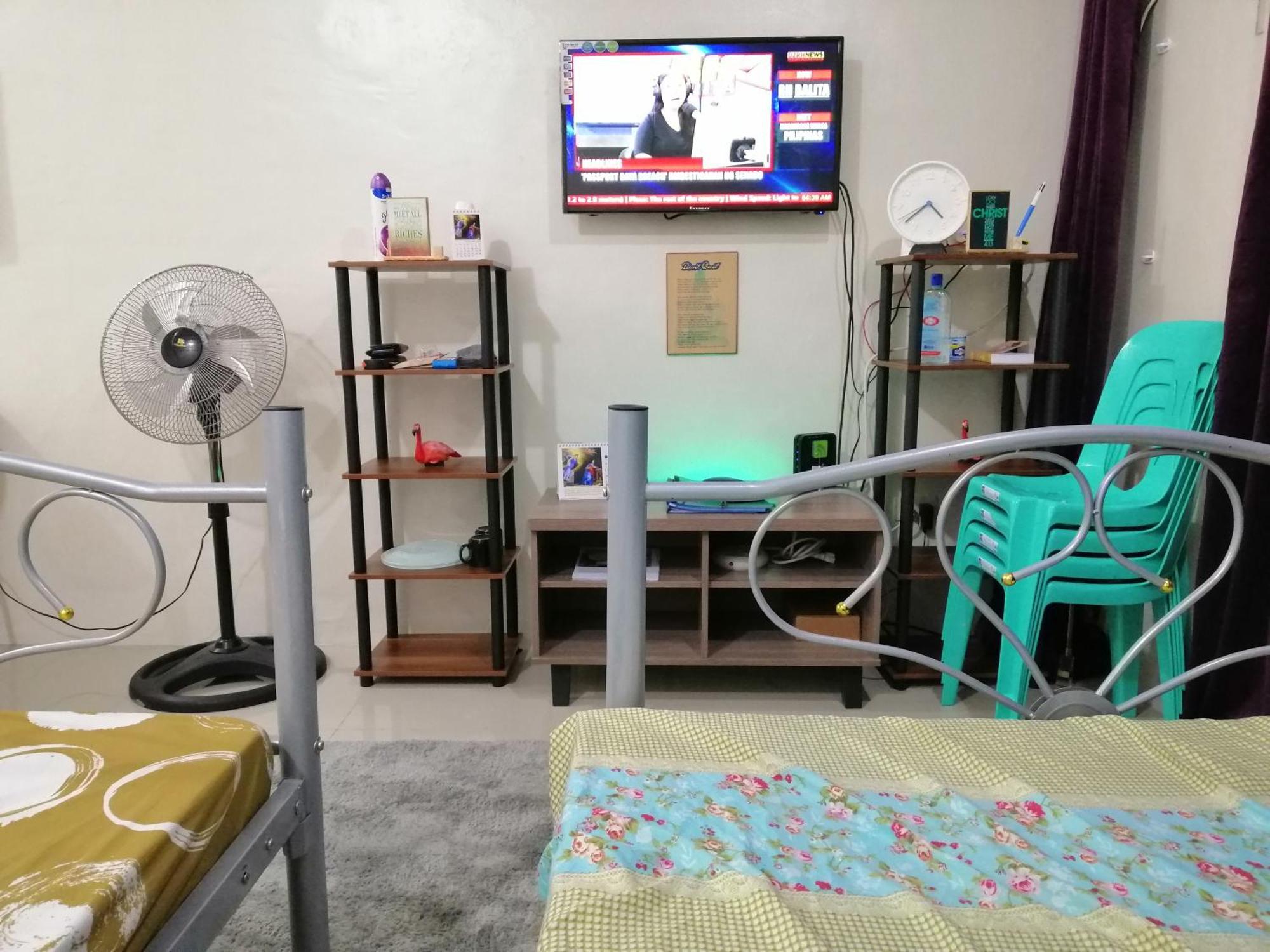 Transient Near Naia Airport-unlimited Internet V2 Apartment *