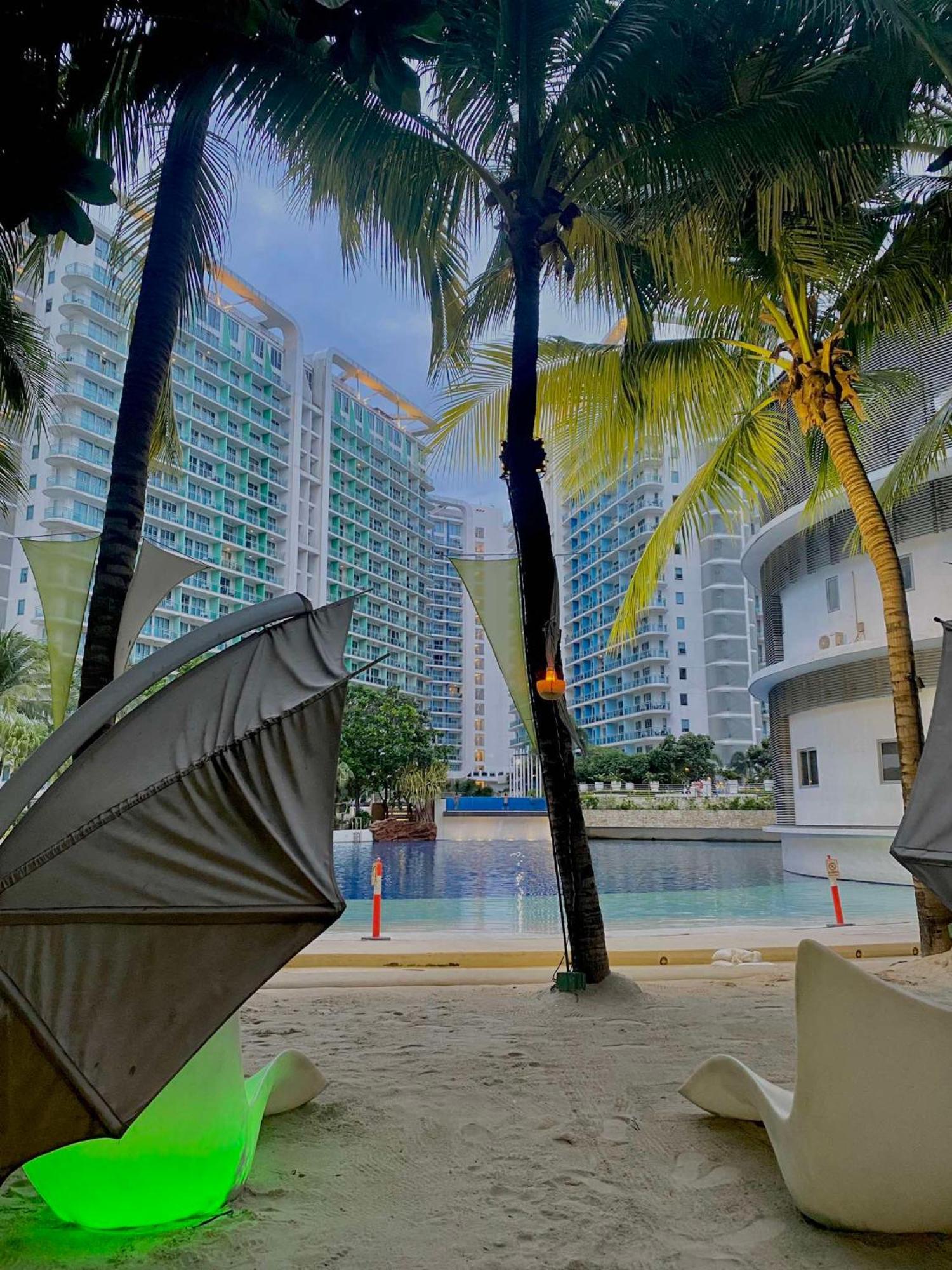 Aparthotel Quelson's Pad In Azure Beach Residences With Wave Pool Access