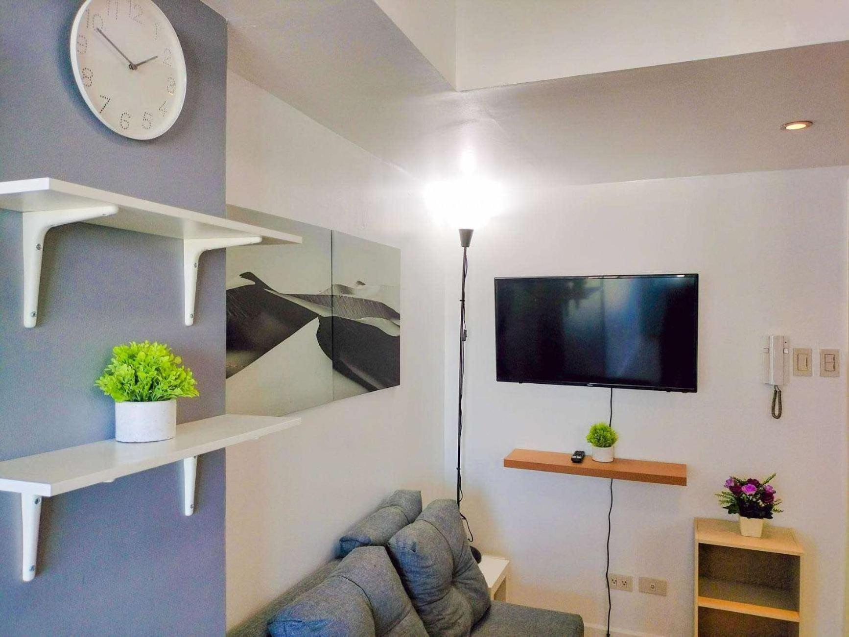 Apartment Cozy 2 Bedroom With Blacony *