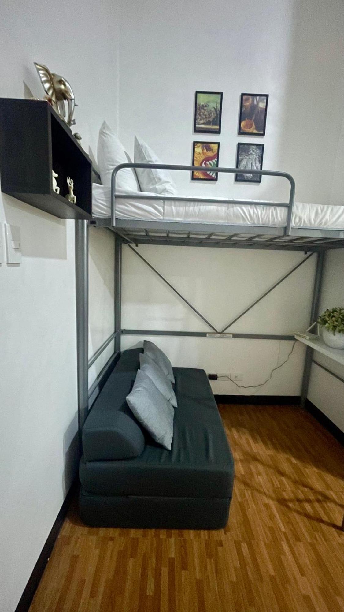 Group For 6 With 3 Bunk Beds, Kitchen, Wi-fi & Netflix, Near Mrt Boni