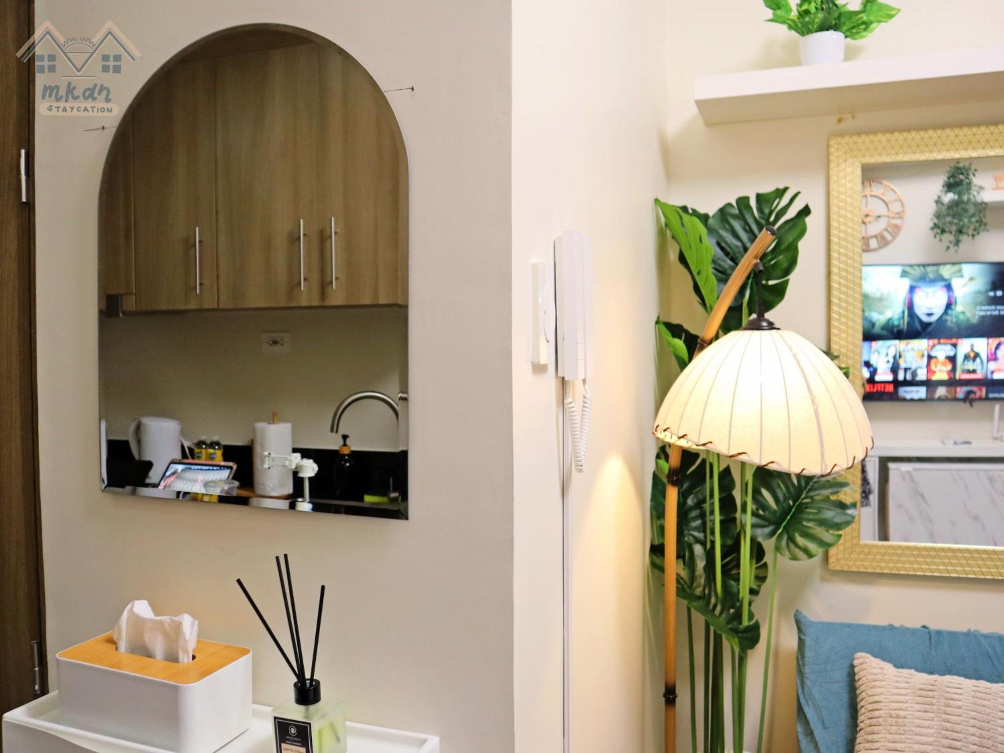Cozy Vibrant Staycation Netflix Wifi Mandaluyong Manila