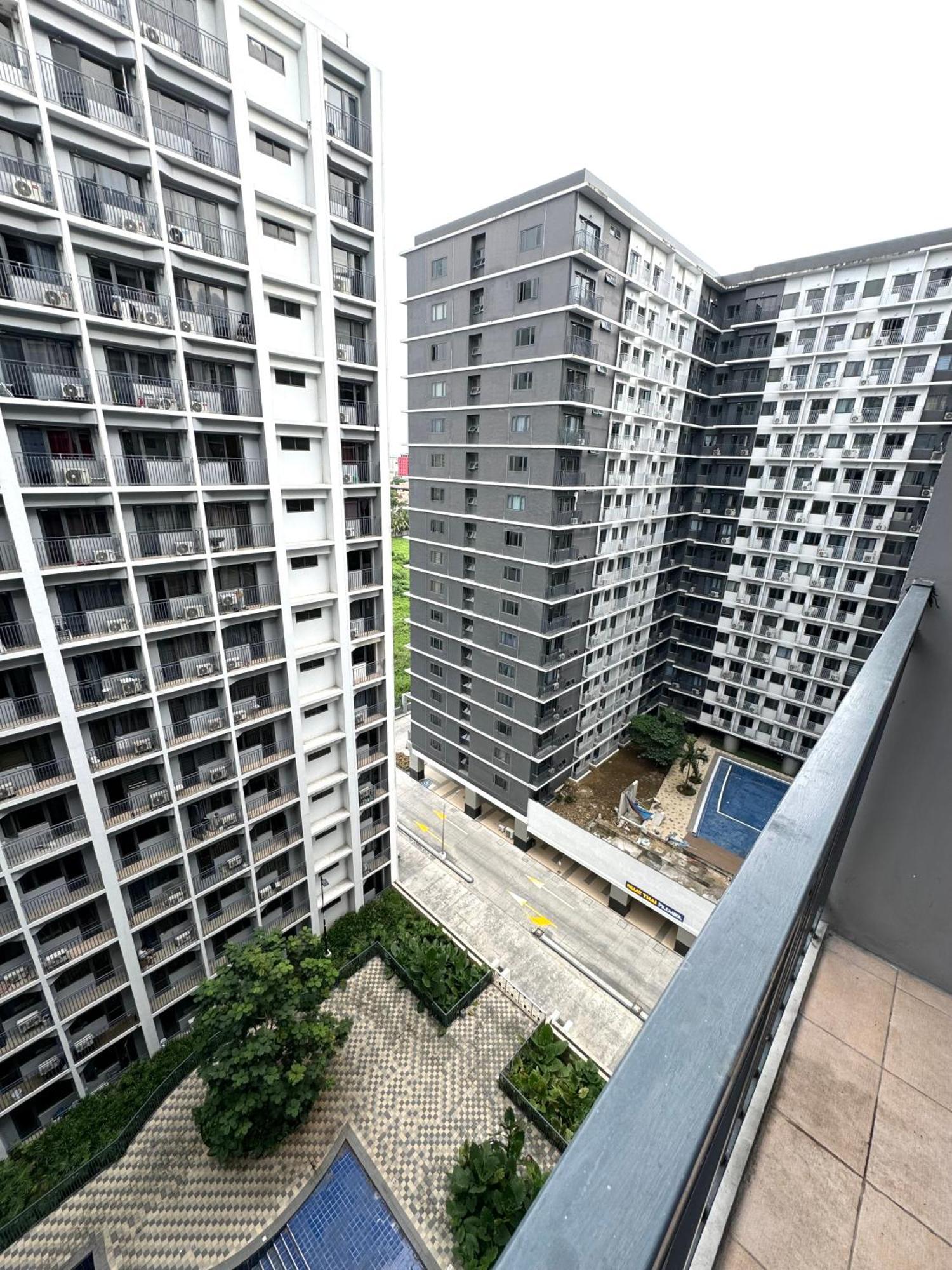 Gray Shore 2 Residences Apartment Manila