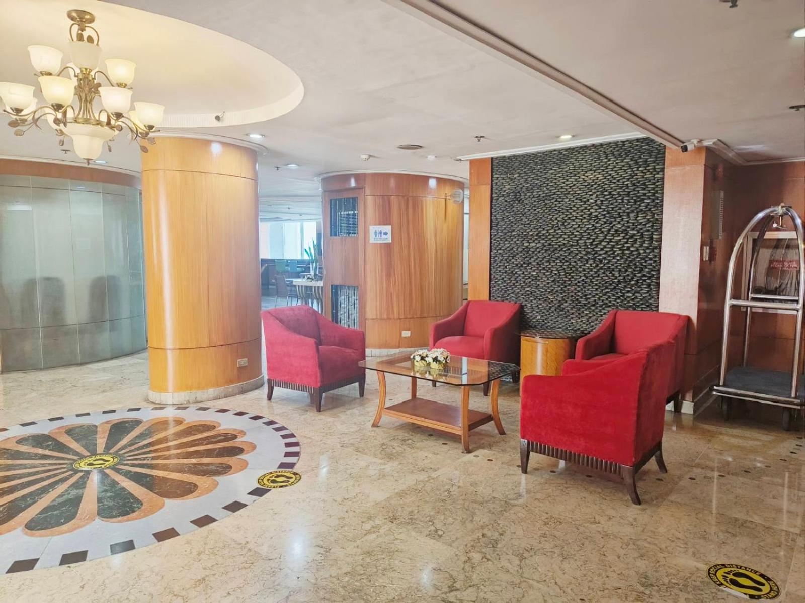 Pearl 3* Manila