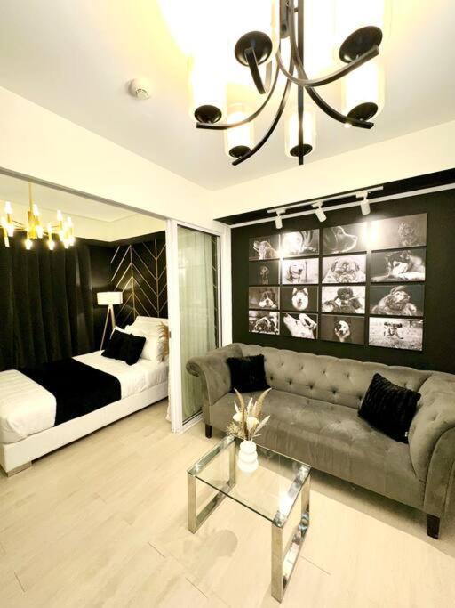 Azure 1br With Projector *
