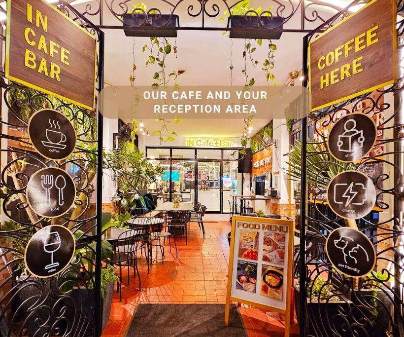 Cinema At Intramuros By In Cafebar Apartment Manila