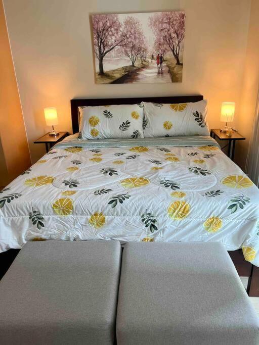 At The Heart Of Bgc Located At Uptown Parksuites Manila