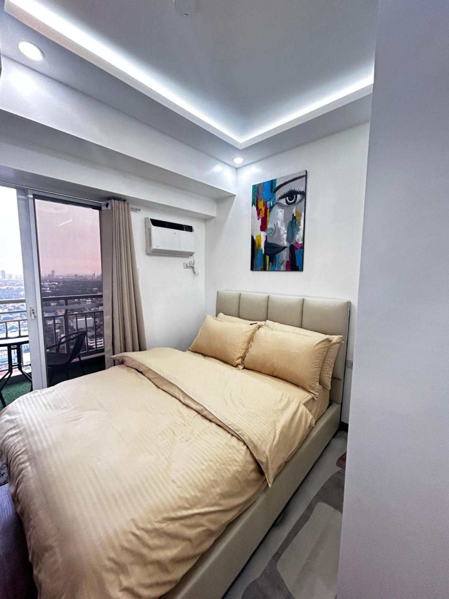 Apartment Skye Staycation Manila