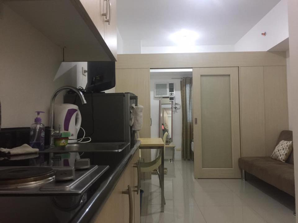 Apartment 20th Flr Smdc Lights Mandaluyong Philippines Manila