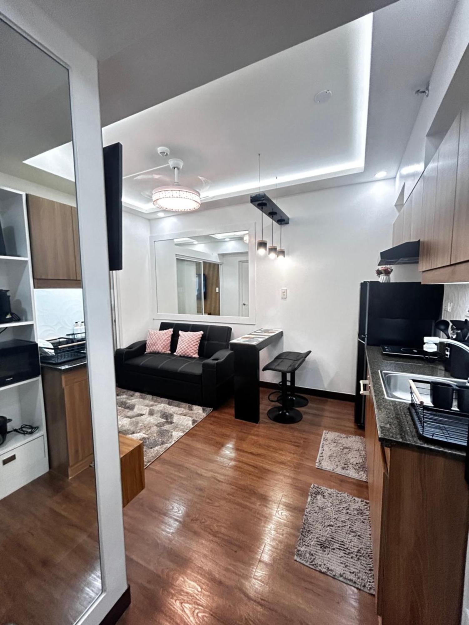 Apartment Skye Staycation Manila