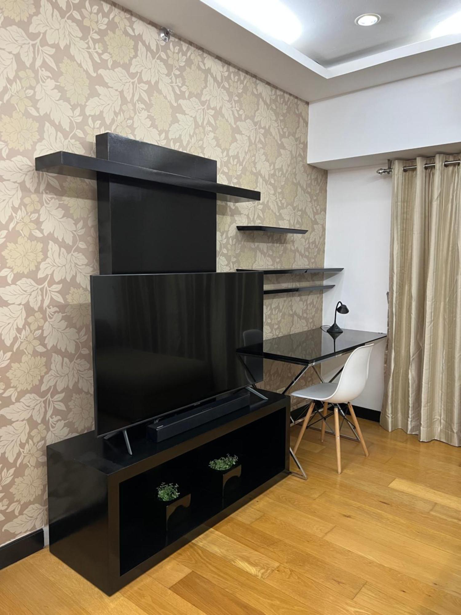 2 Bedroom Greenbelt - Longterm Only Manila