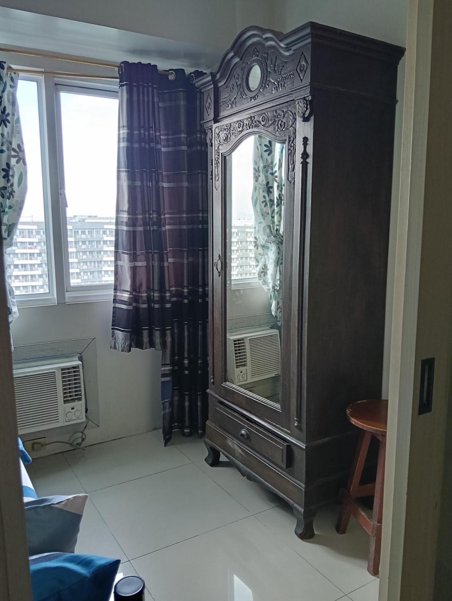 Apartment Eriel Condotel Manila