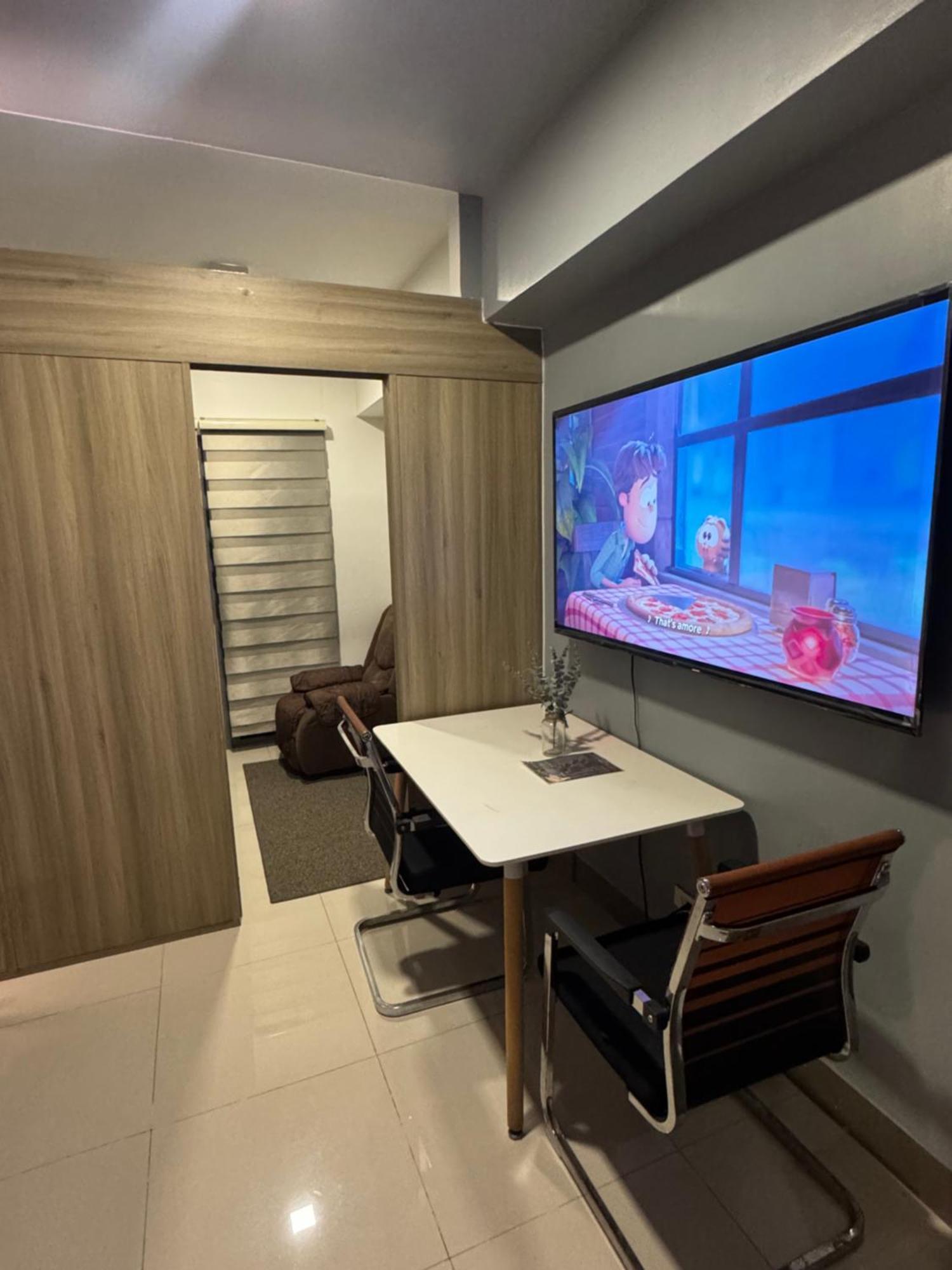 Fame Residences Mandaluyong 1 Bedroom With Two Big Tv With Balcony *