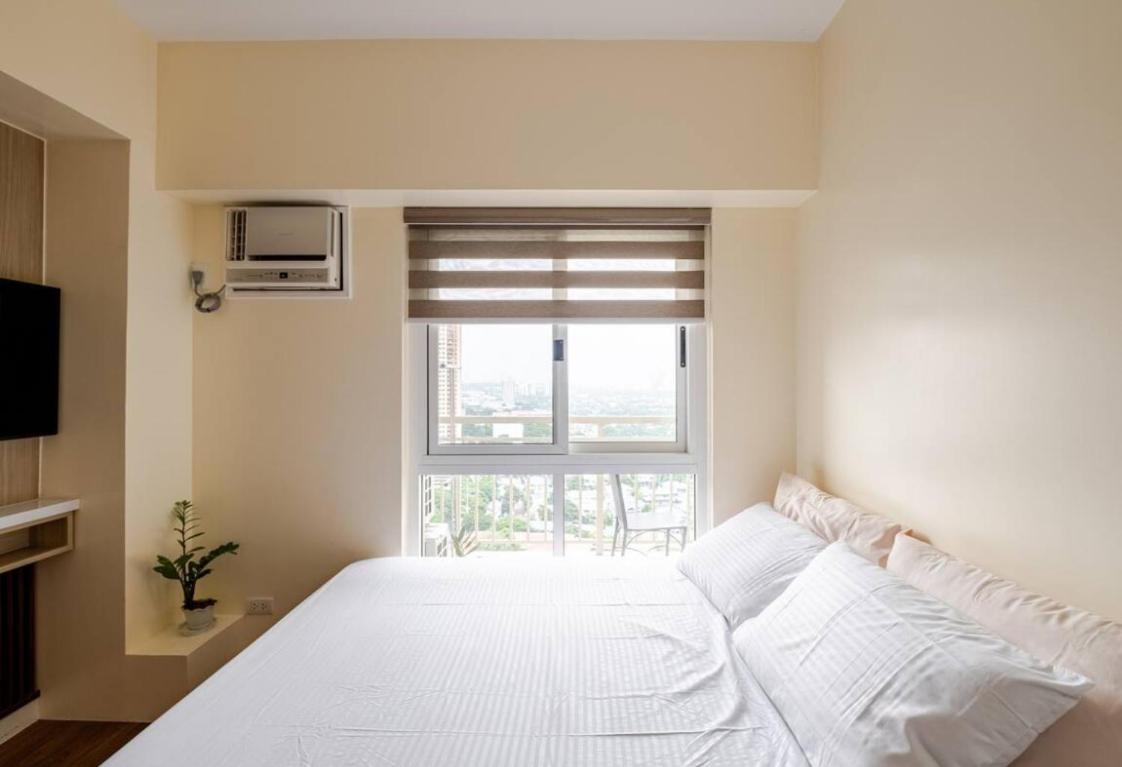 2 Bedroom With Parking Balcony Fully Furnished Free Wifi Pool *