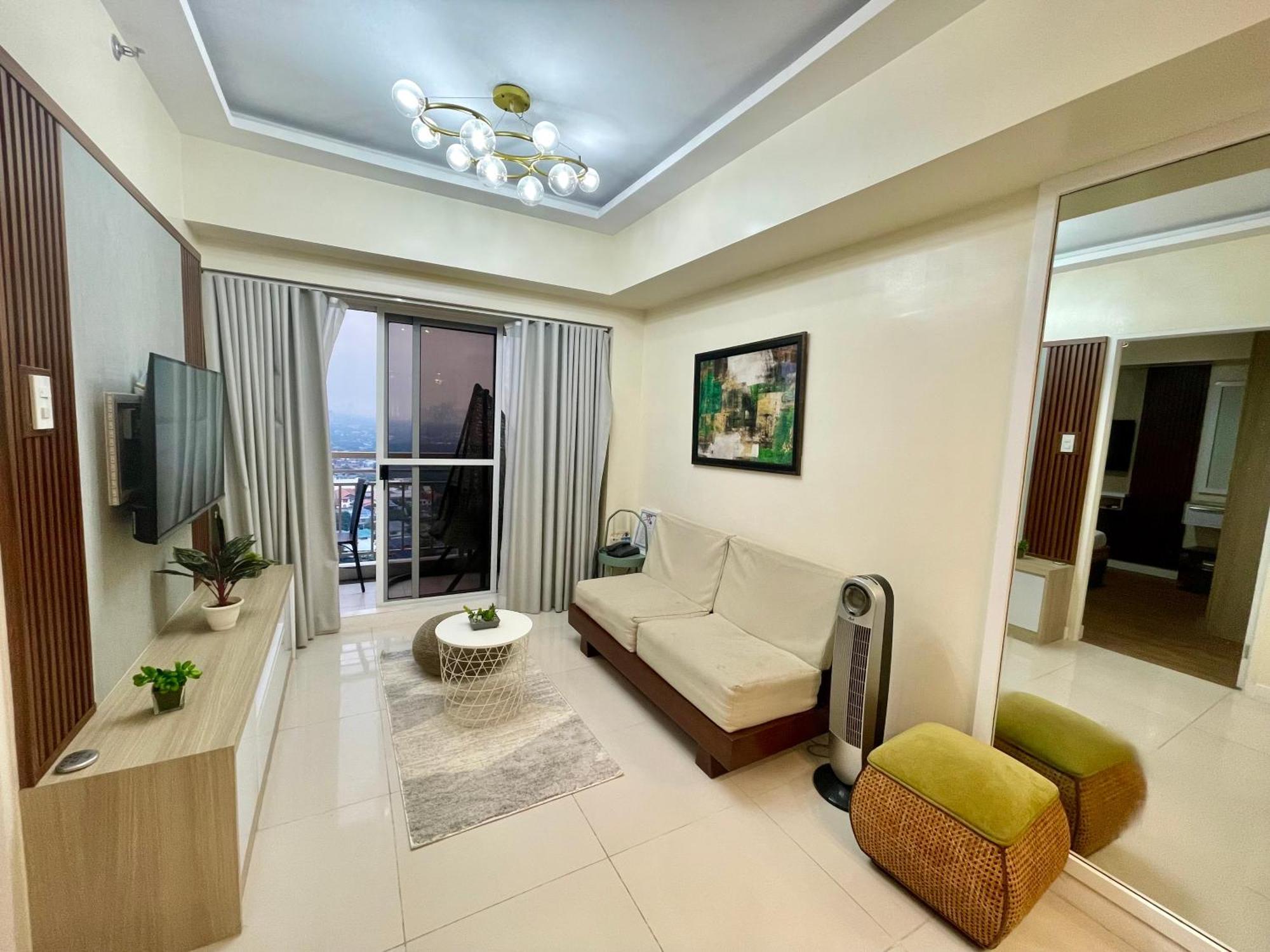 2 Bedroom With Parking Balcony Fully Furnished Free Wifi Pool Apartment