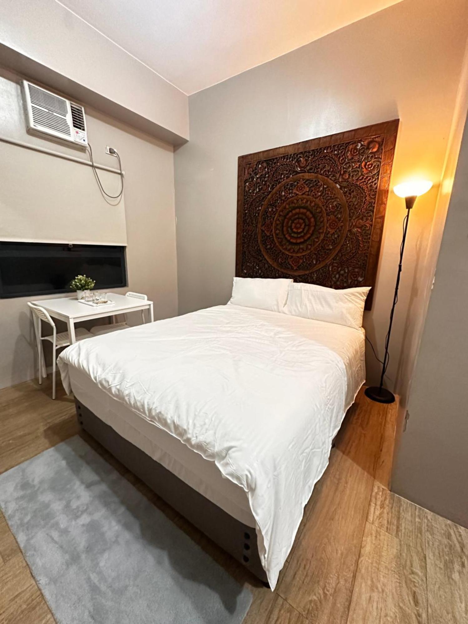 S&rs Place Space Taft Aparthotel