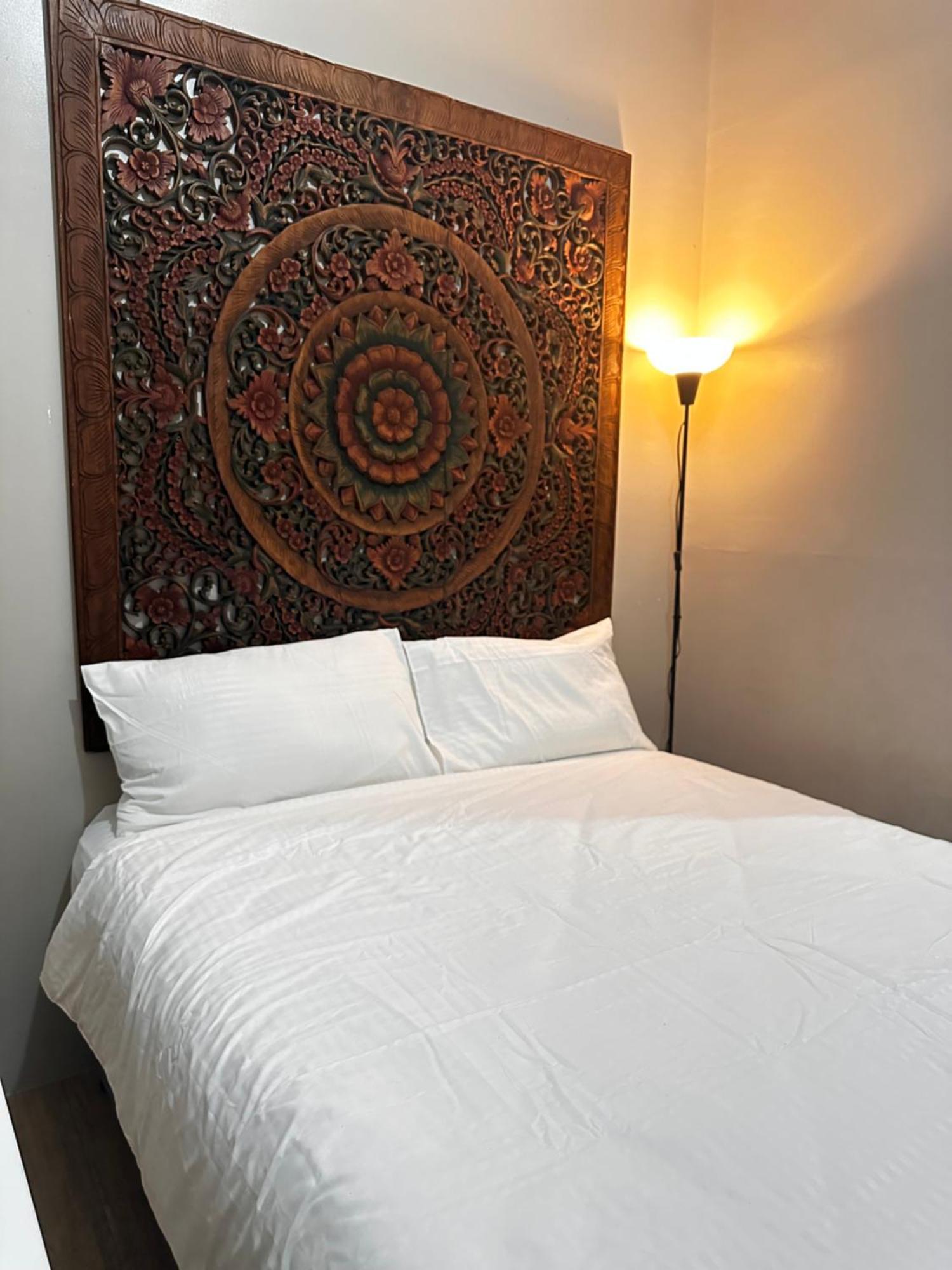 S&rs Place Space Taft Aparthotel Manila