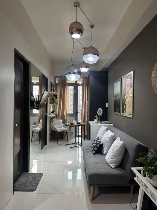 Apartment In Bgc Near Grand Hyatt *