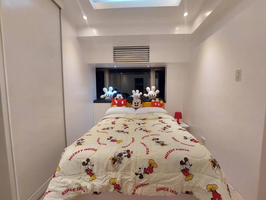 1br Mickey Mouse Theme Bgc Forbeswood Parklane Apartment *