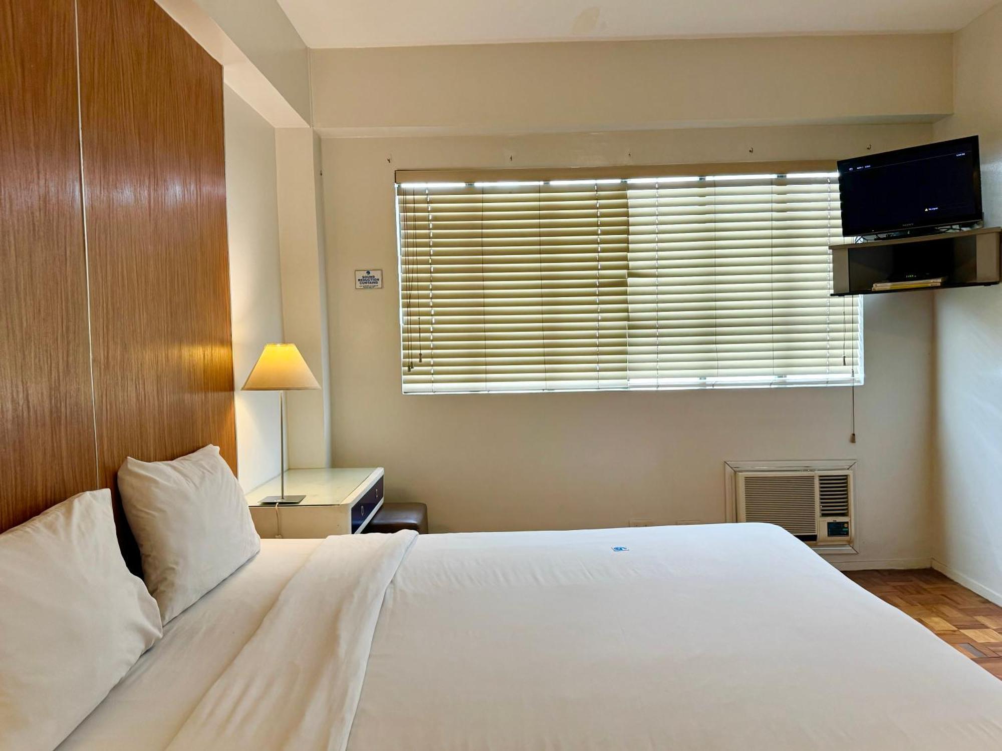 Apartment The Clipper House, Poblacion Makati Manila