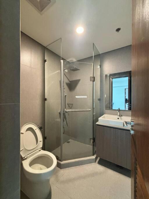 Sunnyplace Residences 2 Bedroom Unit Apartment *