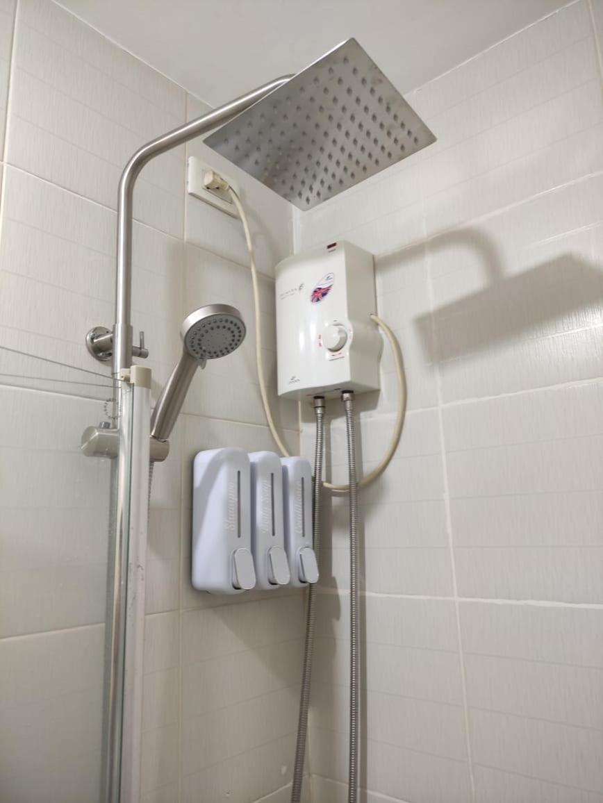 Apartment Cozynest In Makati *