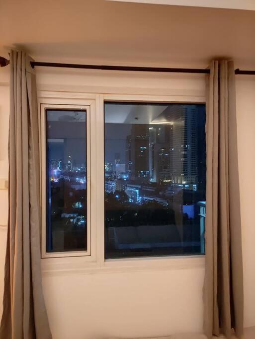 Cozynest In Makati Manila