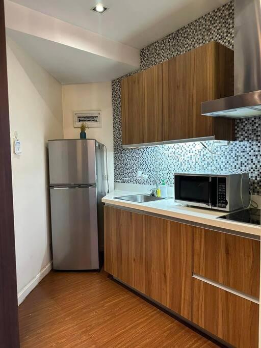 Spacious 1 Bedroom In Gramercy 2 Balconies