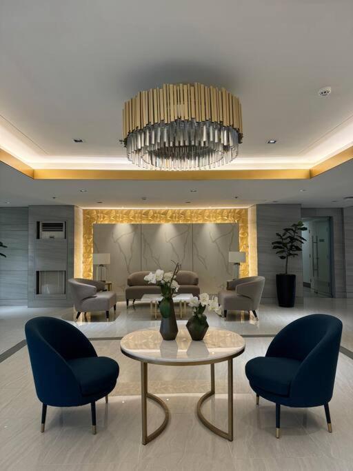Cozy 1br Nr Ortigas Makati & Bgc With Secured Parking Apartment Manila