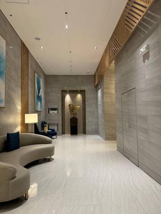 Apartment Cozy 1br Nr Ortigas Makati & Bgc With Secured Parking *