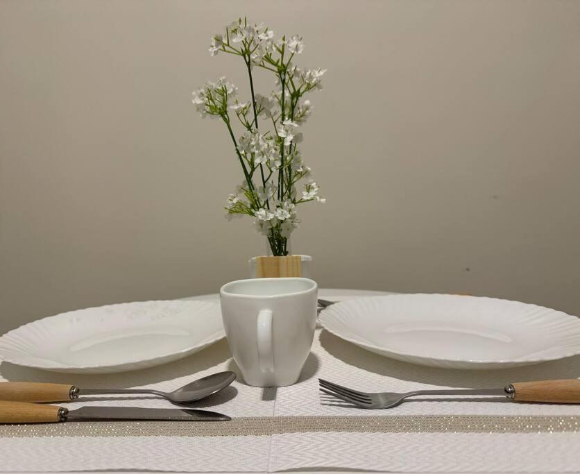 Apartment Cozy 1br Nr Ortigas Makati & Bgc With Secured Parking *