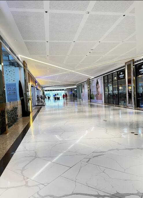 Apartment One Bedroom Unit Fame Residences Tower 4 *