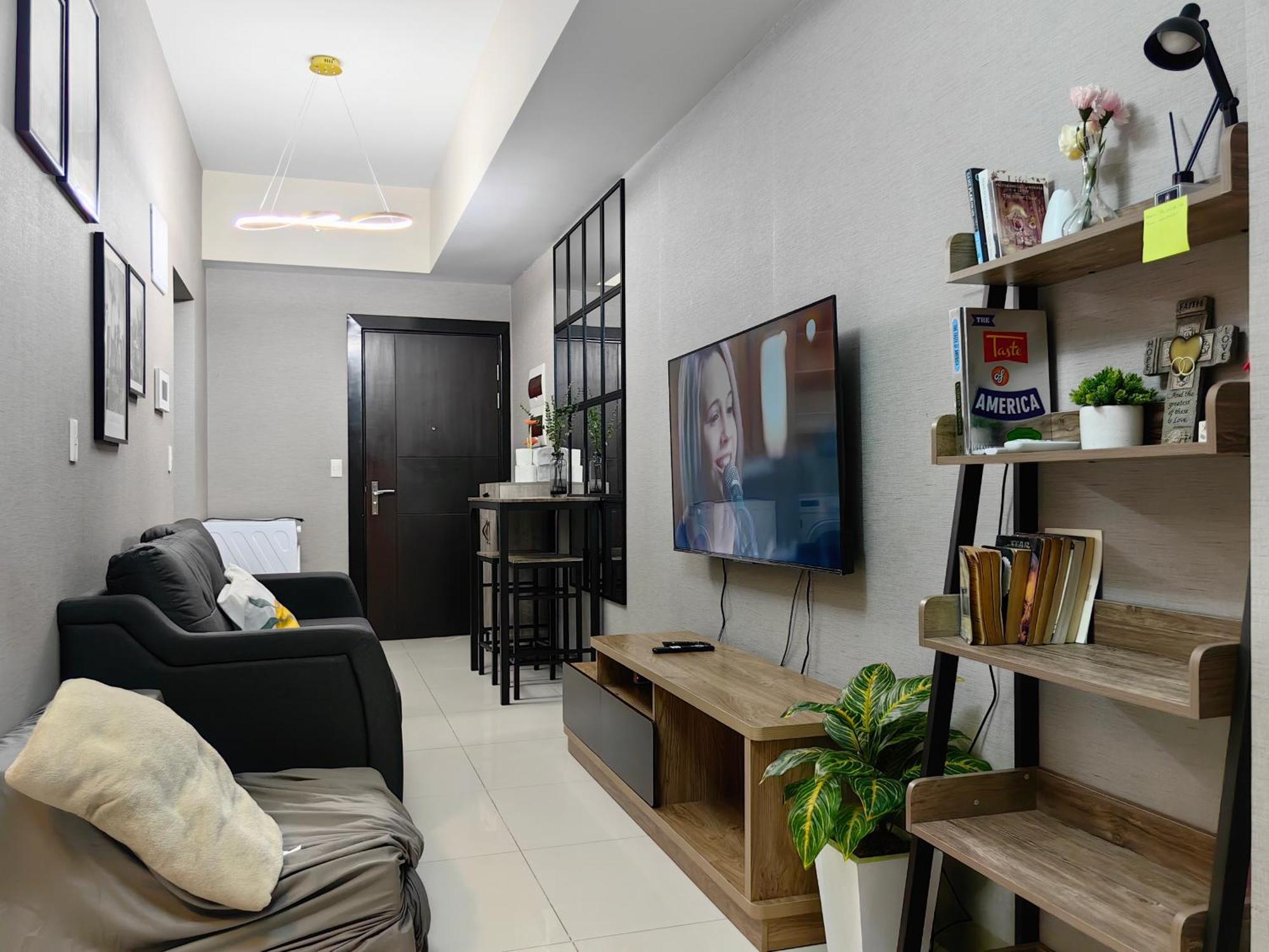 Cozy 1br With Balcony And Netflix In Uptown Bgc * Manila