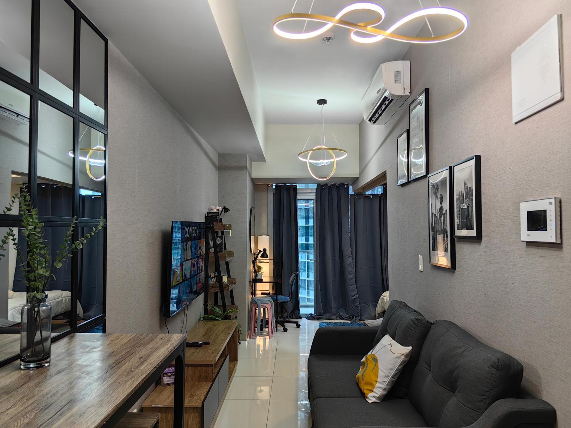 Cozy 1br With Balcony And Netflix In Uptown Bgc Apartment Manila
