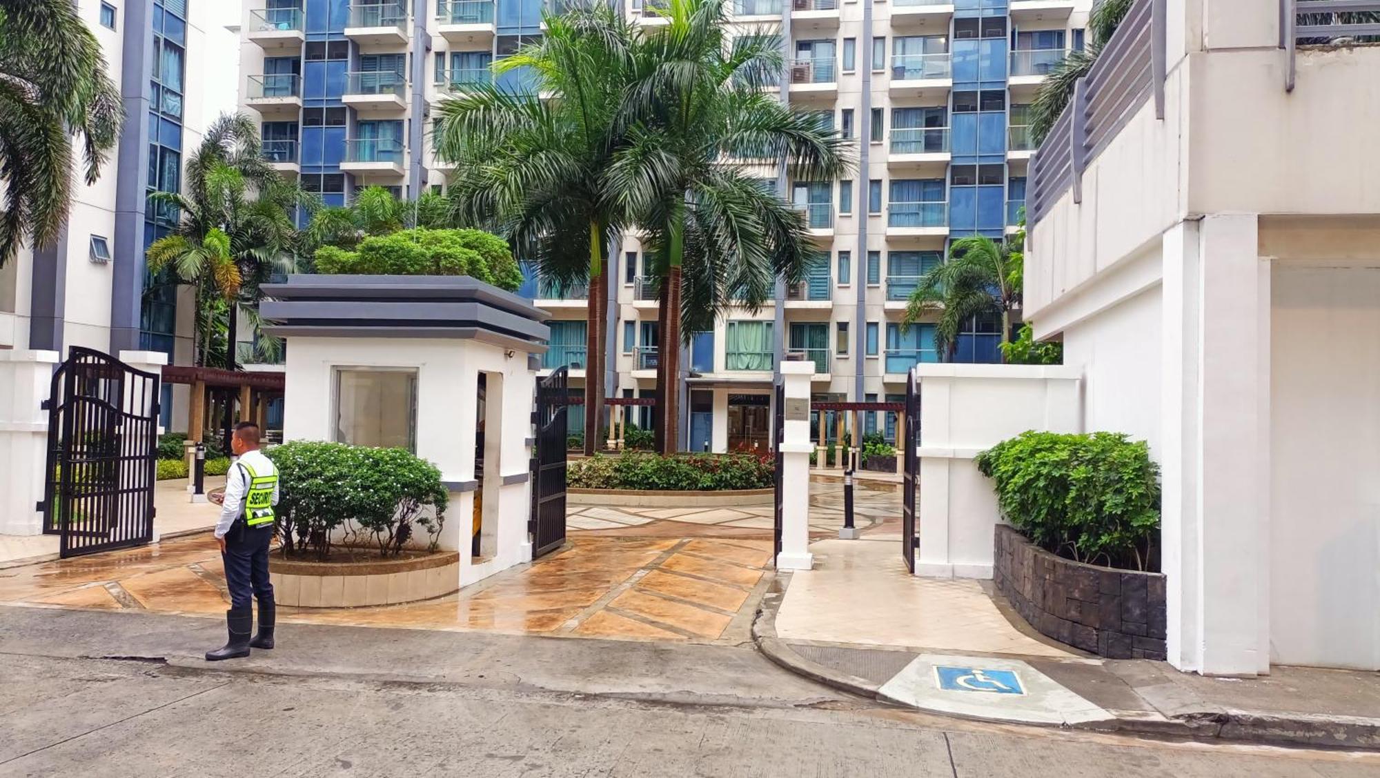 Apartment Condotel In Front Of Terminal 3 *