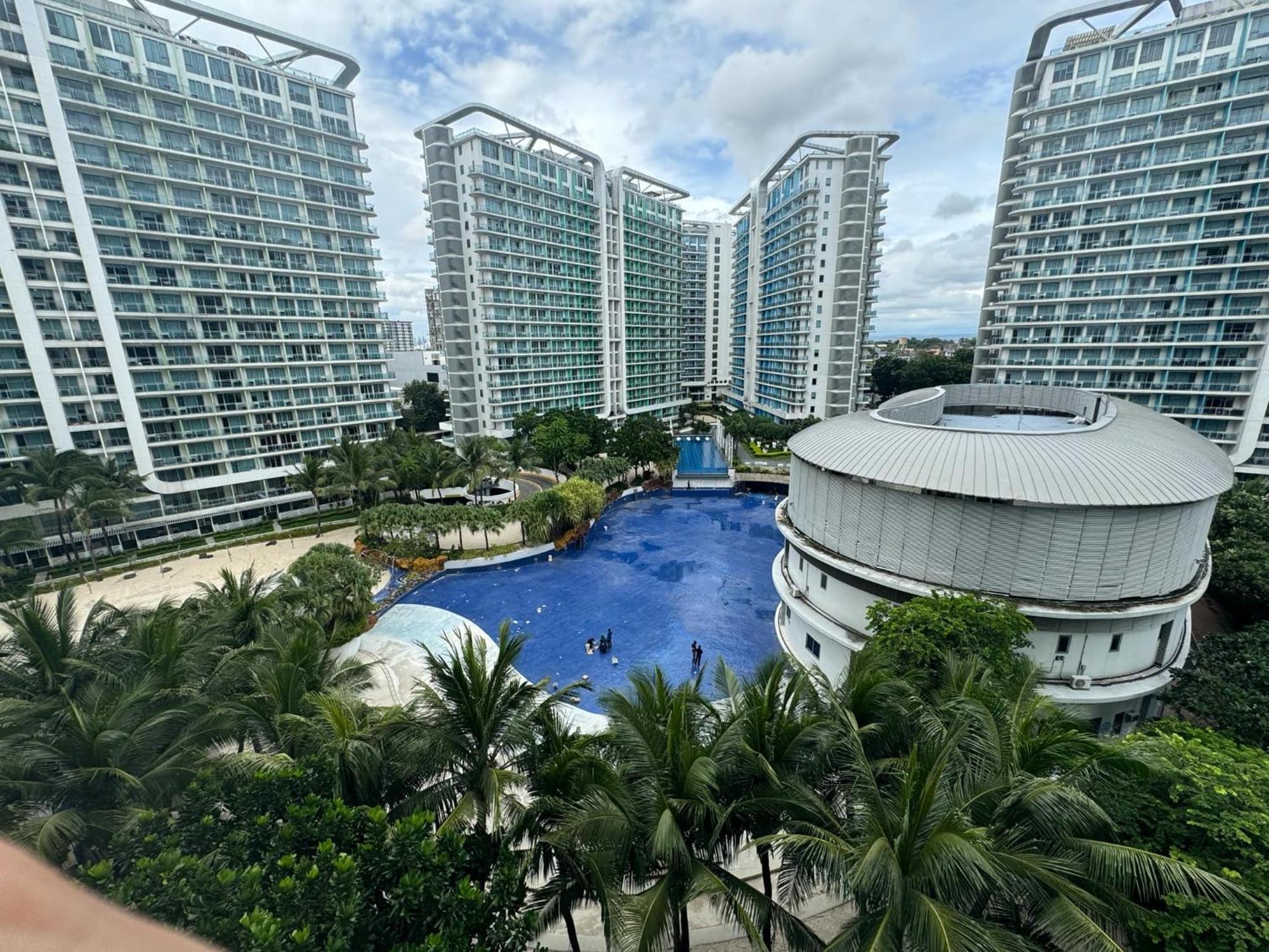 Azure * Manila