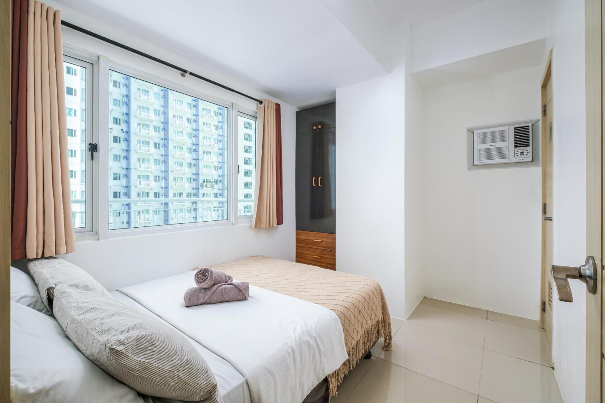 2br Qc Sm Vertis North Edsa For Balikbayan