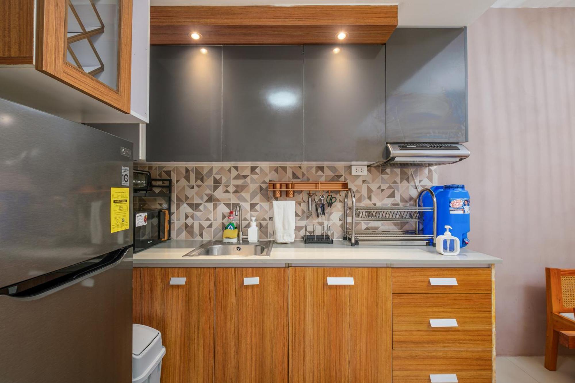 2br Qc Sm Vertis North Edsa For Balikbayan Manila