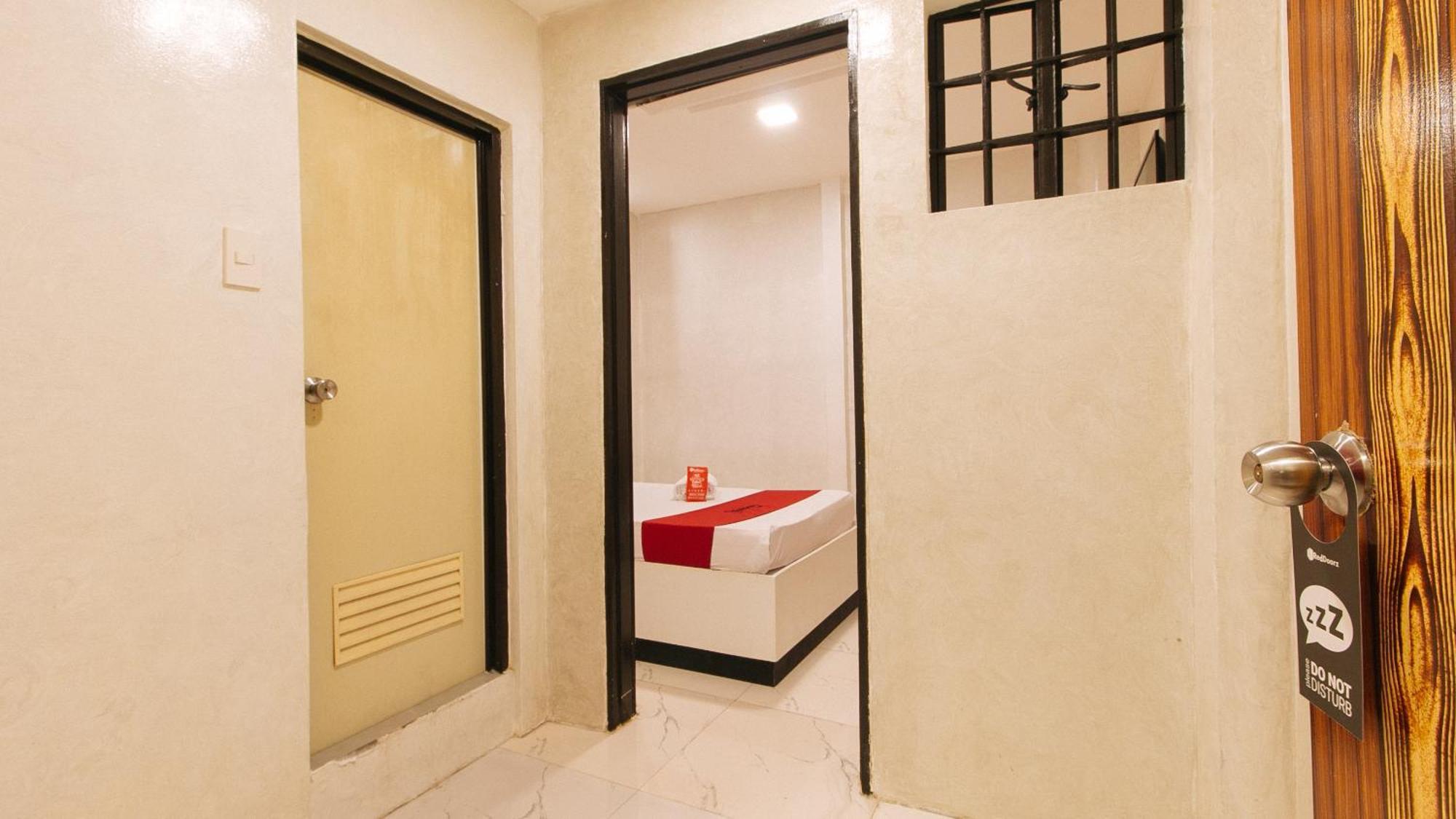 Reddoorz @ Piy Margal Sampaloc 2*