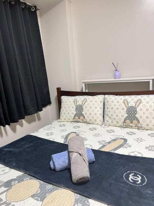 Cozy 1-br Retreat Near Moa Pool View Apartment Manila