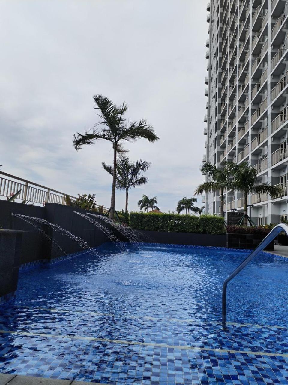 Near Moa Good For Sleeping With Bayview,sofa And Wifi 3146