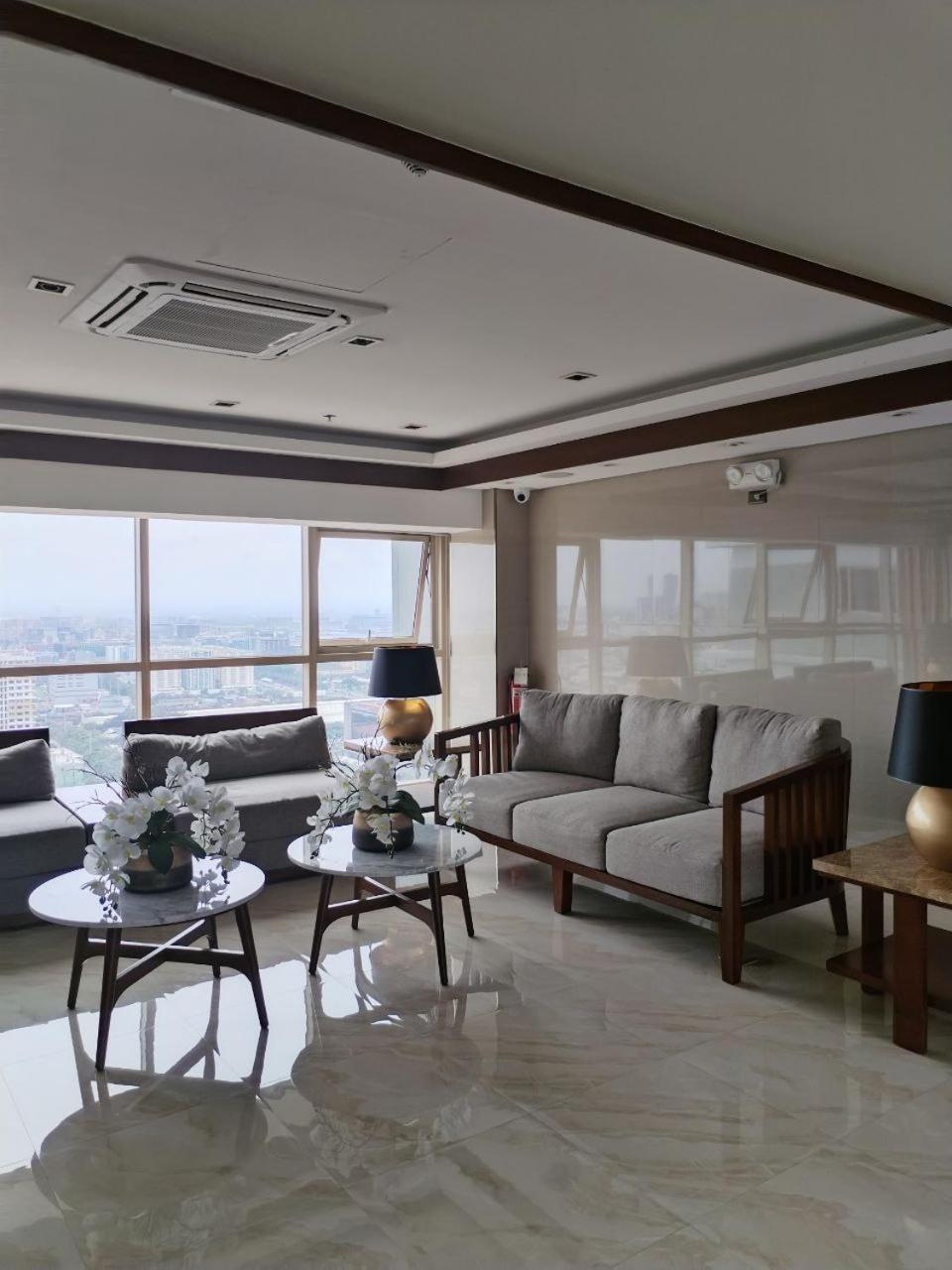 Near Moa Good For Sleeping With Bayview,sofa And Wifi 3146 Apartment