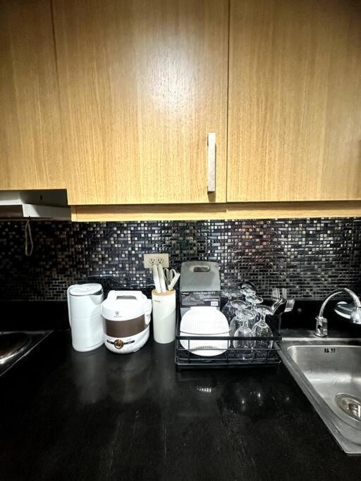Shell Residences Staycation Apartment *