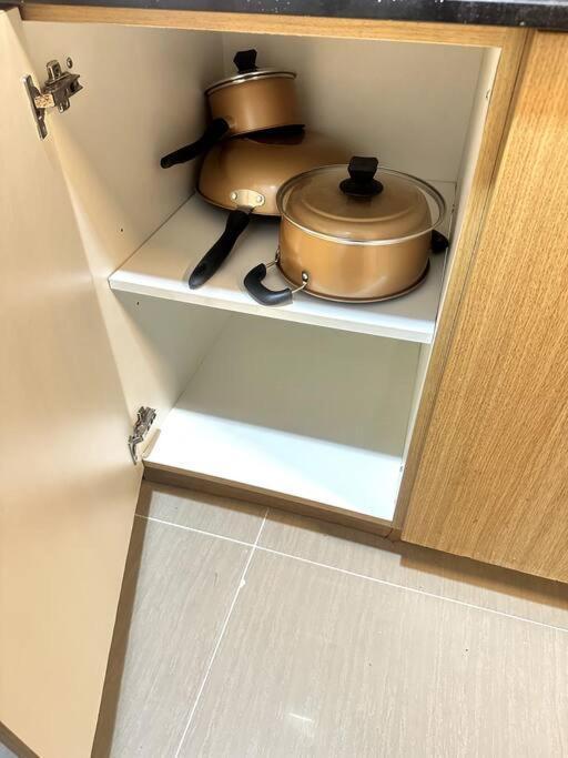 Shell Residences Staycation Apartment Manila