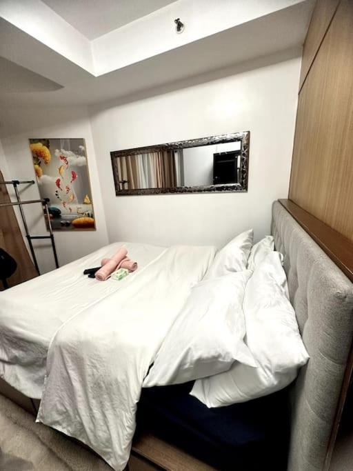 Shell Residences Staycation * Manila