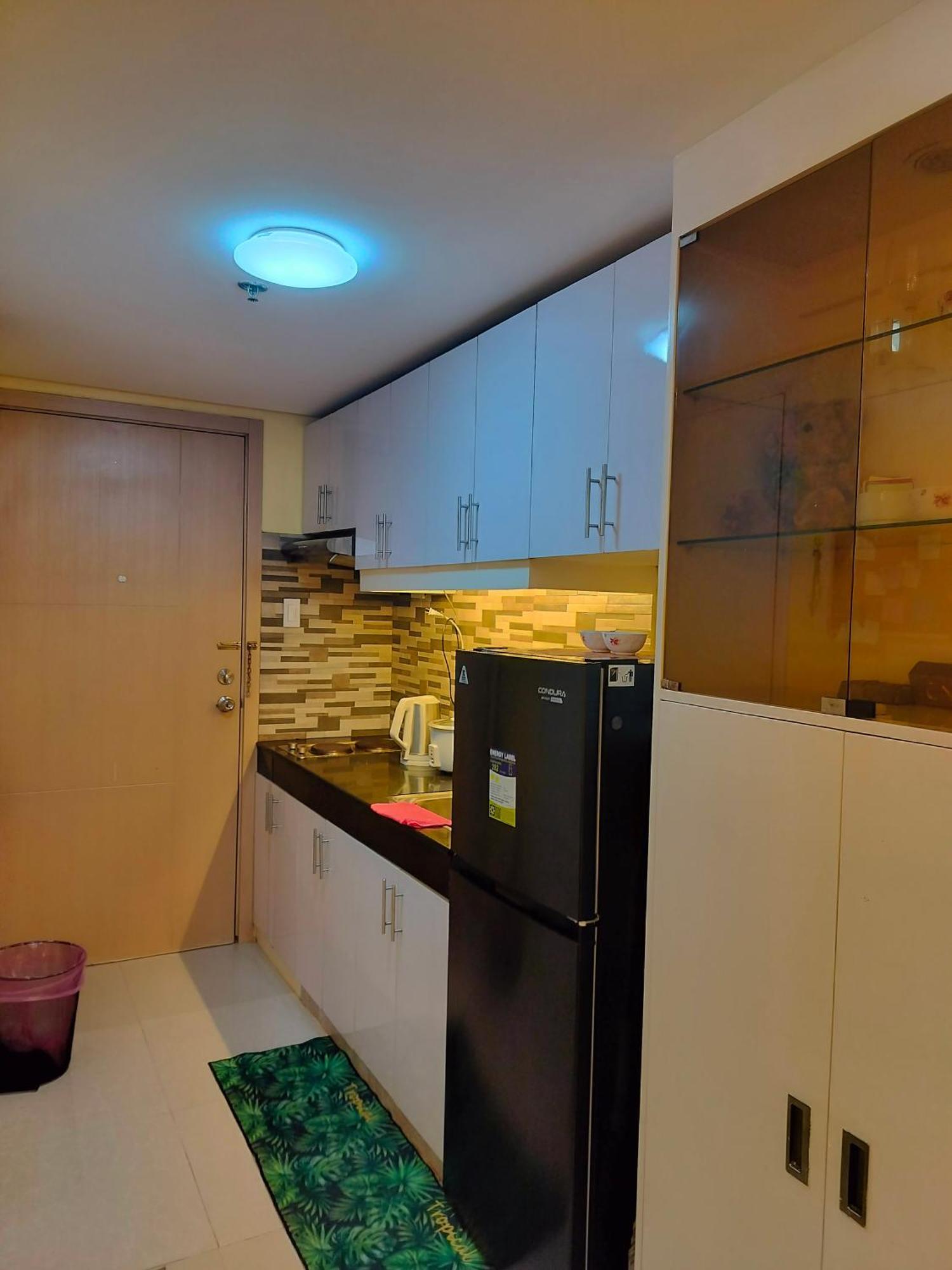 Mplace Staycation 2807 Tower C Apartment Manila
